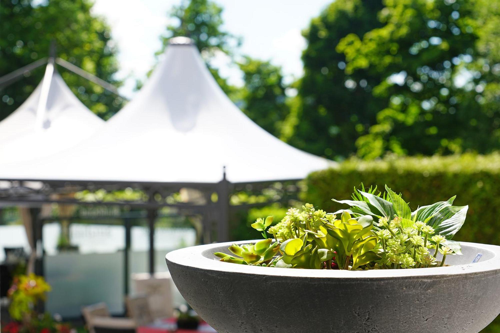 Und Restaurant Buehlhaus 3*