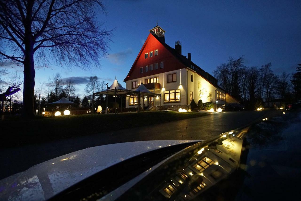Und Restaurant Buehlhaus 3*